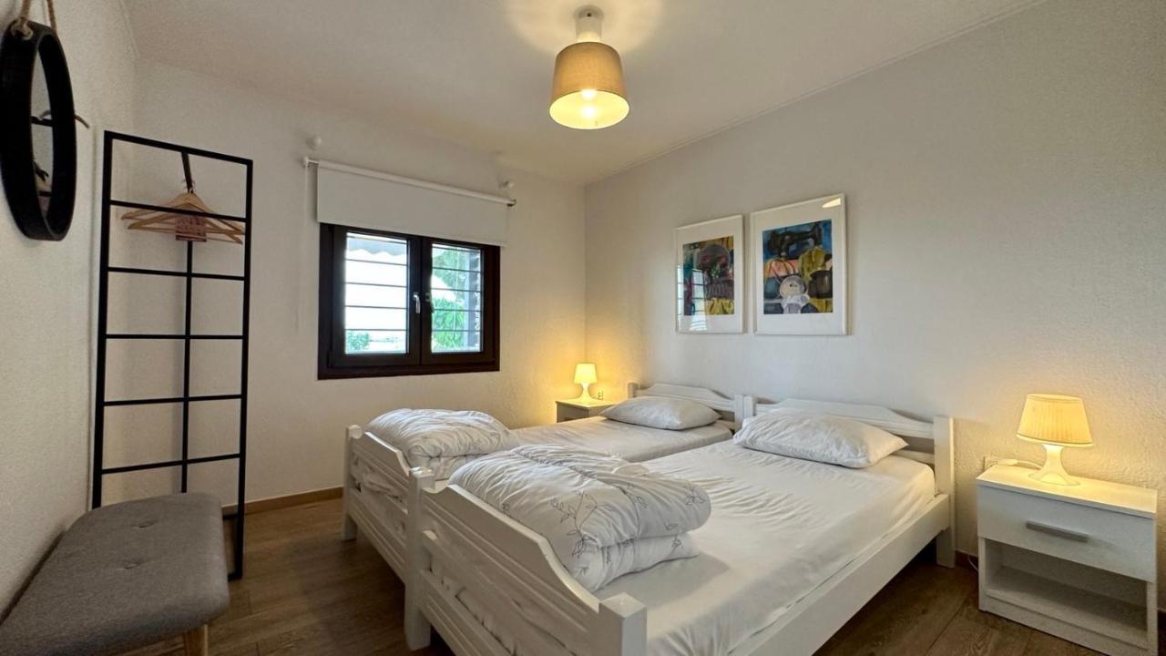 Anastasias Cottage Nea Irakleia Exteriör bild