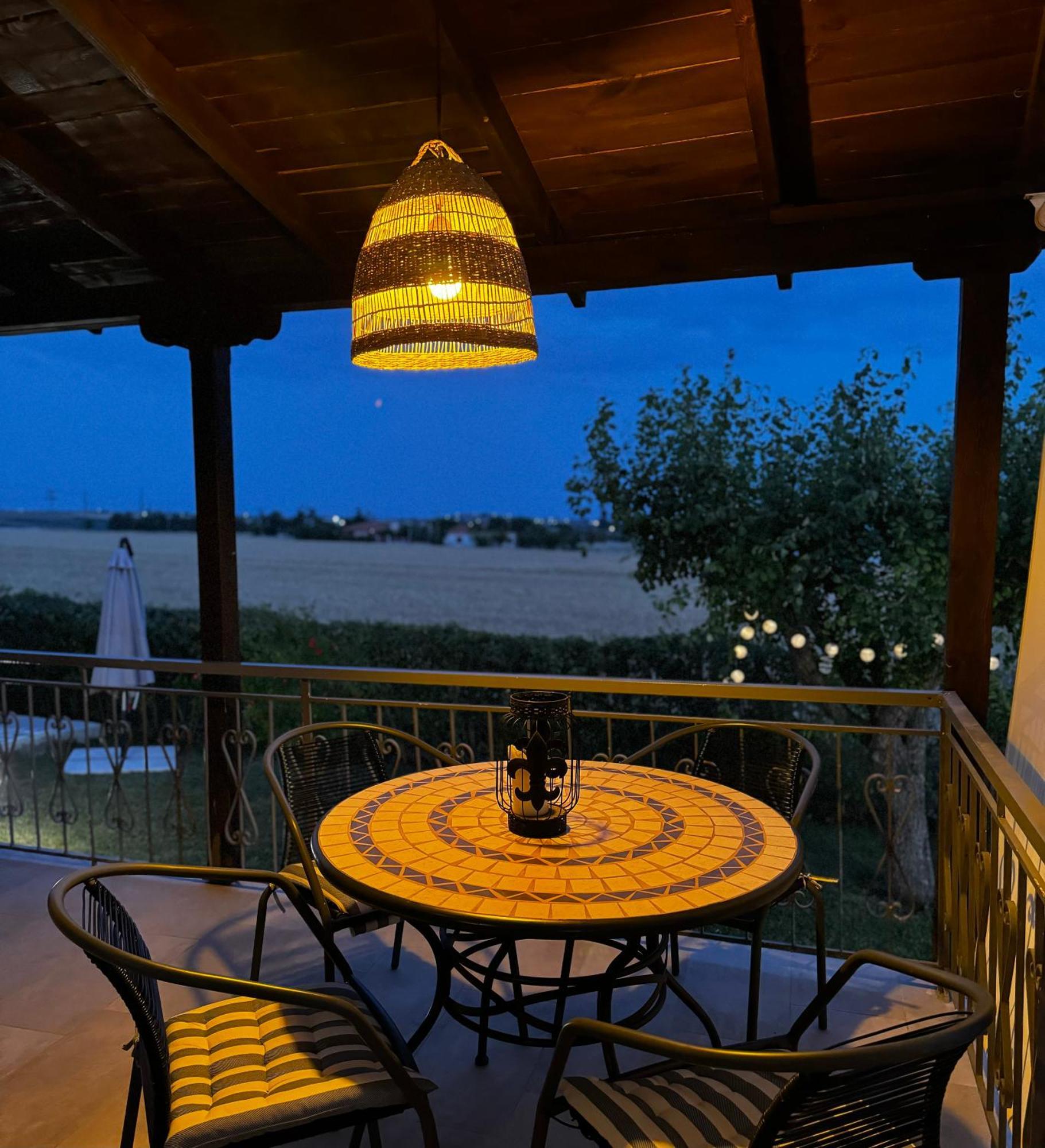 Anastasias Cottage Nea Irakleia Exteriör bild